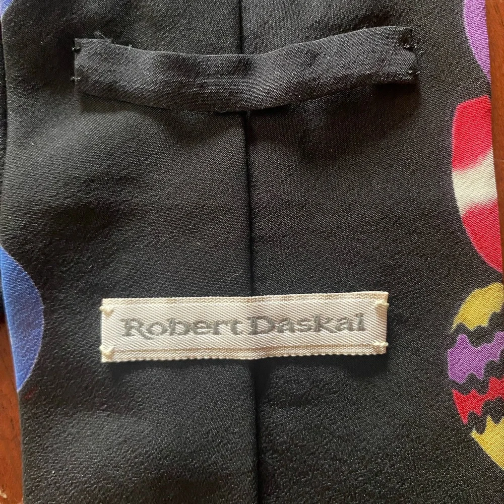 Robert Daskai hand painted 100% silk necktie‎ abstract New Year’s Eve theme
